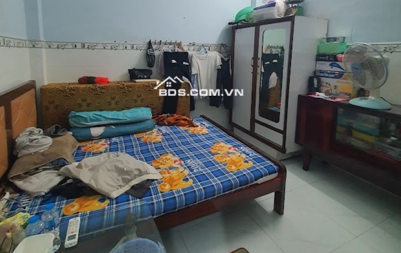 Bán Nhà Bàu Cát Phường 11,  Tân Bình, 60m2, 3 Tầng, 4PN. Chỉ 6.79 tỷ còn TL với chính Chủ